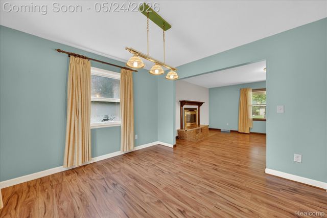 25852 CURIE Avenue, Warren, MI 48091