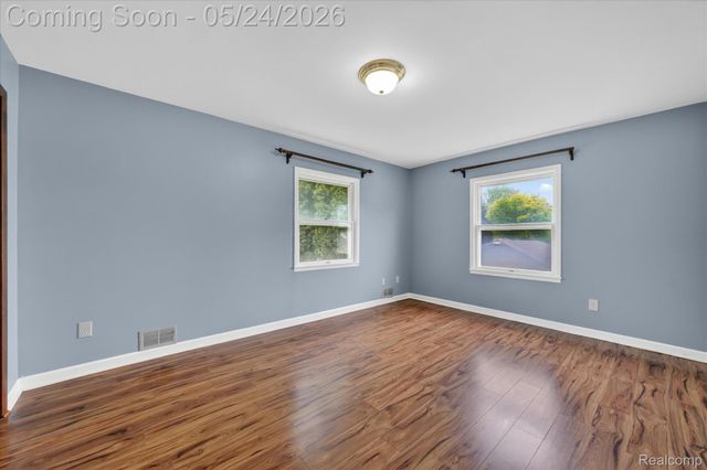 25852 CURIE Avenue, Warren, MI 48091