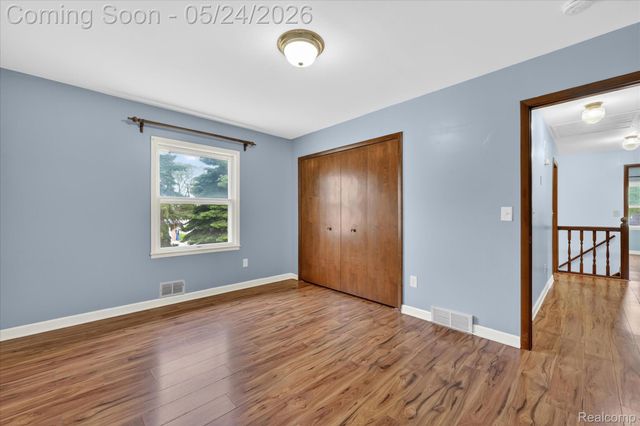 25852 CURIE Avenue, Warren, MI 48091