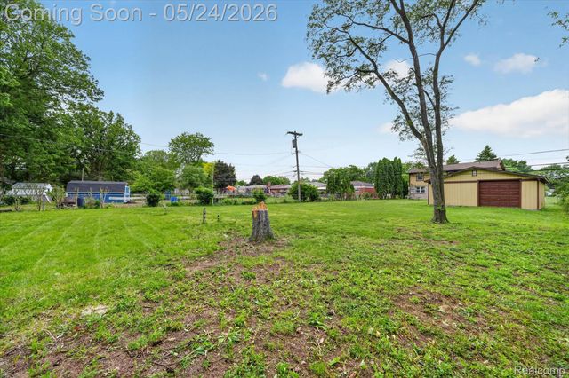 25852 CURIE Avenue, Warren, MI 48091