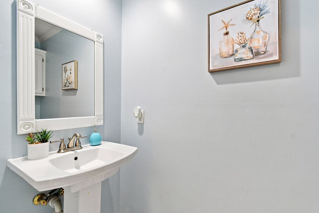 10145 S Hudson Avenue, Tulsa, OK 74137