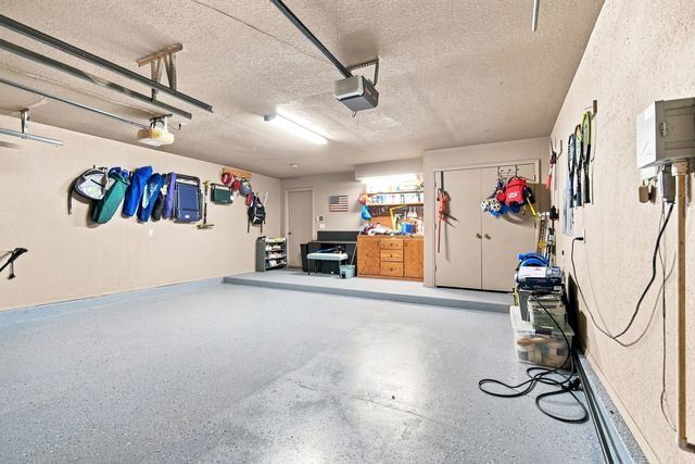 10145 S Hudson Avenue, Tulsa, OK 74137