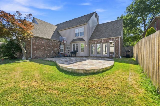 10145 S Hudson Avenue, Tulsa, OK 74137