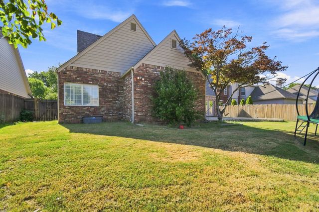 10145 S Hudson Avenue, Tulsa, OK 74137