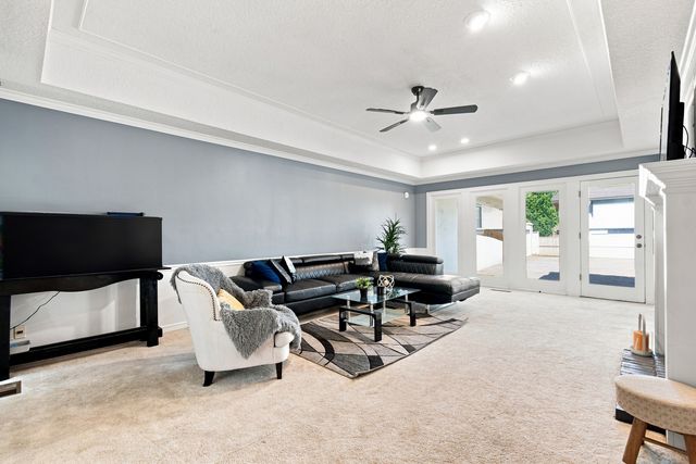 10145 S Hudson Avenue, Tulsa, OK 74137