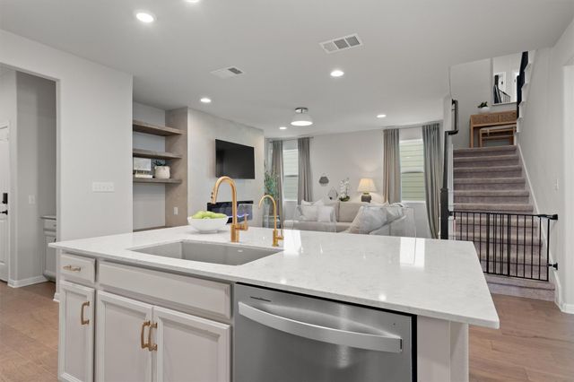 1940 Blue River DR, Leander, TX 78641