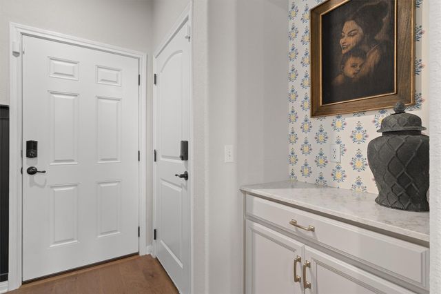 1940 Blue River DR, Leander, TX 78641