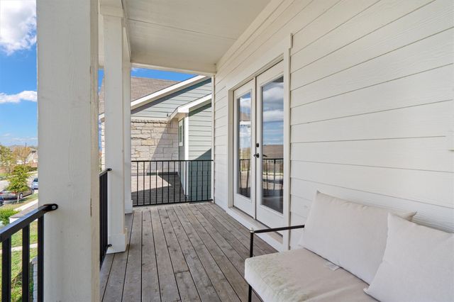 1940 Blue River DR, Leander, TX 78641