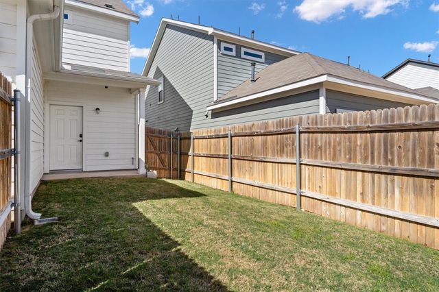 1940 Blue River DR, Leander, TX 78641