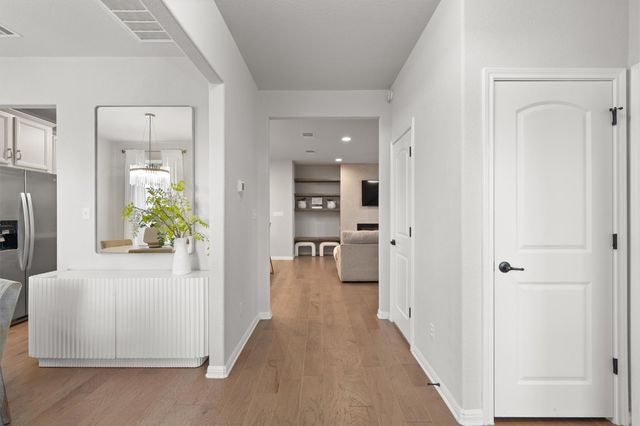 1940 Blue River DR, Leander, TX 78641