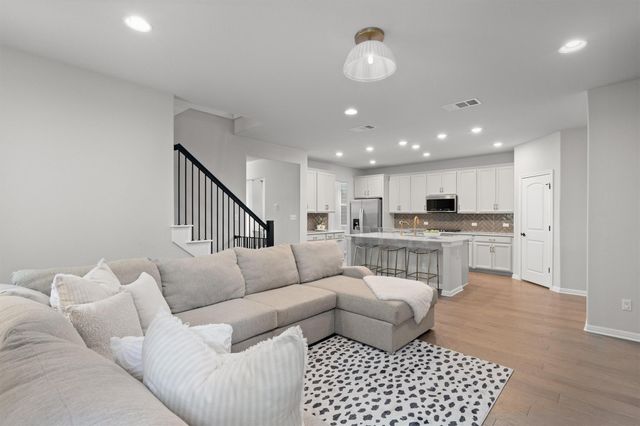 1940 Blue River DR, Leander, TX 78641