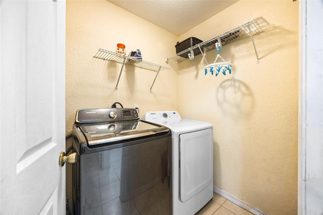 5408 NW 18th Pl, Lauderhill, FL 33313