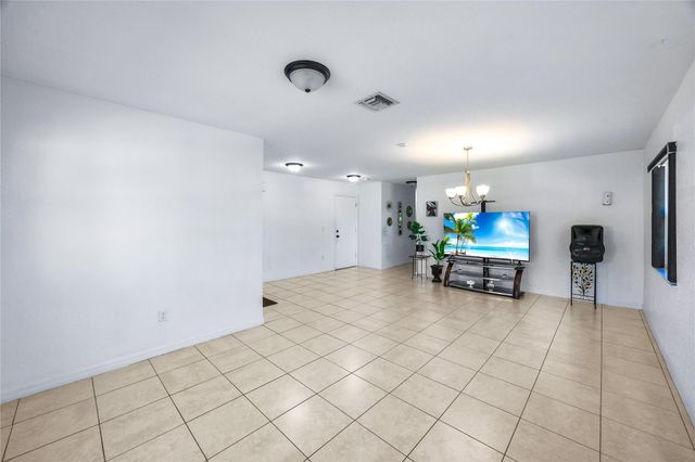 5408 NW 18th Pl, Lauderhill, FL 33313
