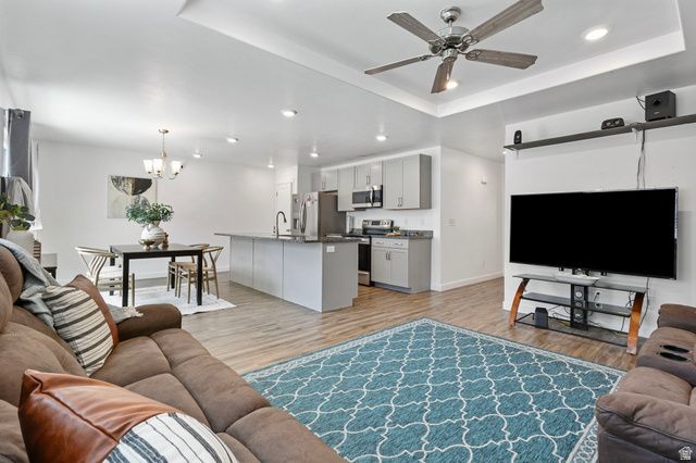 7853 W SUNNY DAY WAY, Magna, UT 84044