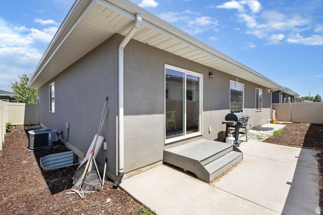 7853 W SUNNY DAY WAY, Magna, UT 84044