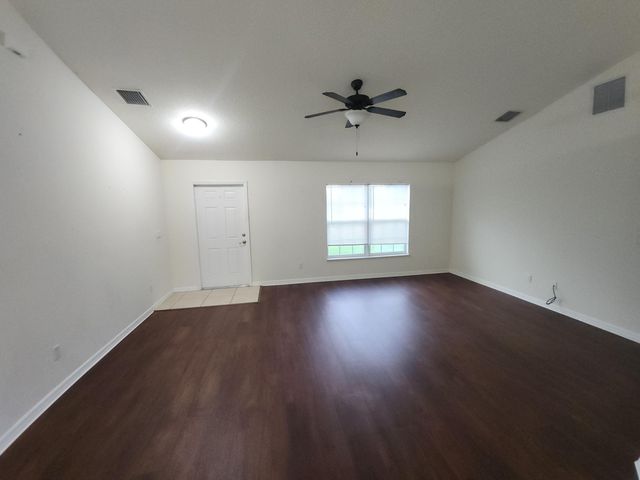 842 SE Walters Terrace, Port St. Lucie, Port St Lucie, FL 34983