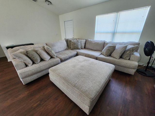 842 SE Walters Terrace, Port St. Lucie, Port St Lucie, FL 34983