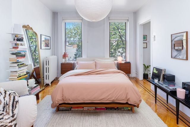 72 CONSELYEA Street, New York City, NY 11211
