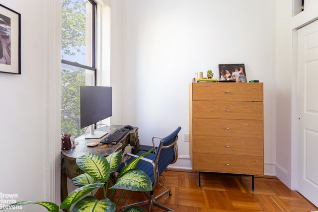 72 CONSELYEA Street, New York City, NY 11211