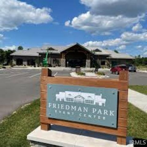 5540 Brompton Drive, Newburgh, IN 47630