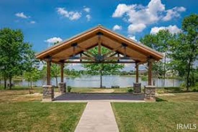 5540 Brompton Drive, Newburgh, IN 47630