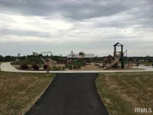 5540 Brompton Drive, Newburgh, IN 47630