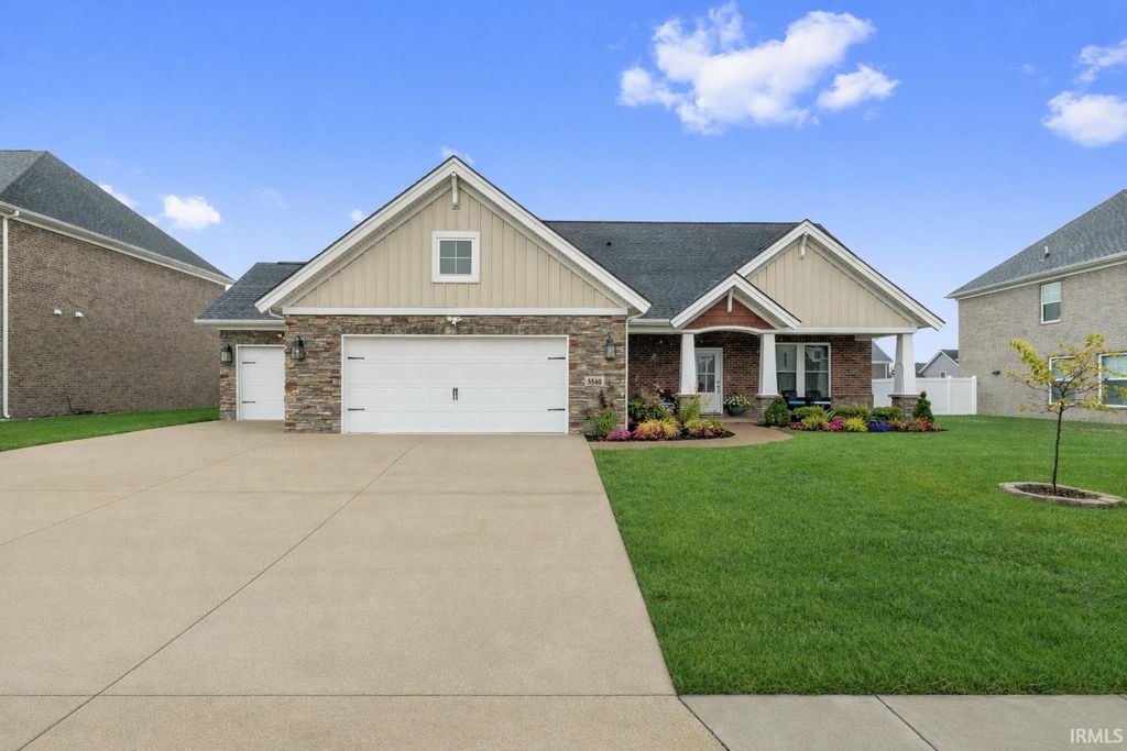 5540 Brompton Drive, Newburgh, IN 47630