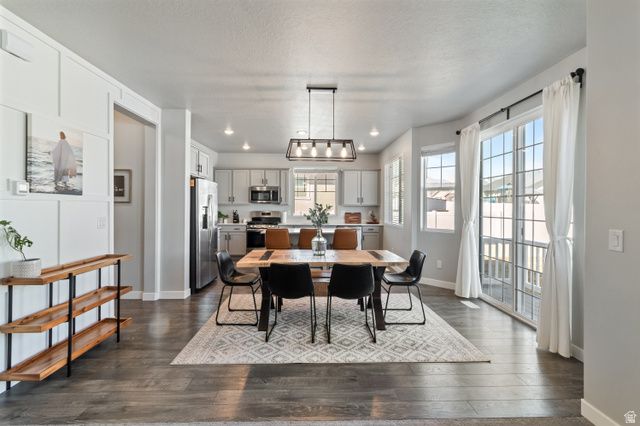 1395 E KELSEY DR, Eagle Mountain, UT 84005