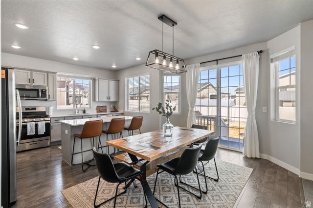 1395 E KELSEY DR, Eagle Mountain, UT 84005