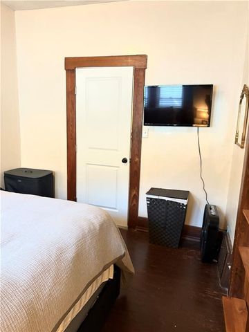 1913 S Broadway Street, Pittsburg, KS 66762