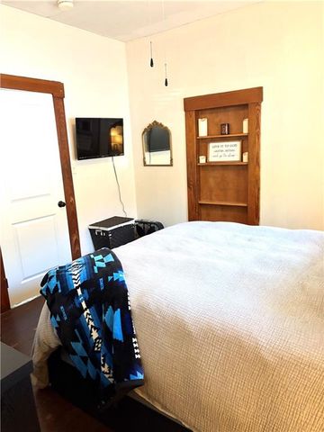 1913 S Broadway Street, Pittsburg, KS 66762