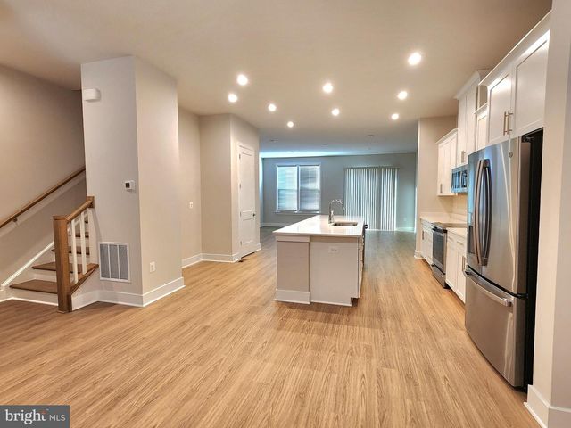 2391 LIBERTY LOOP, Herndon, VA 20171