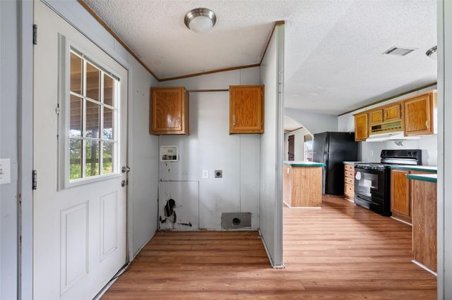 360 Shady Oaks DR A, Kyle, TX 78640