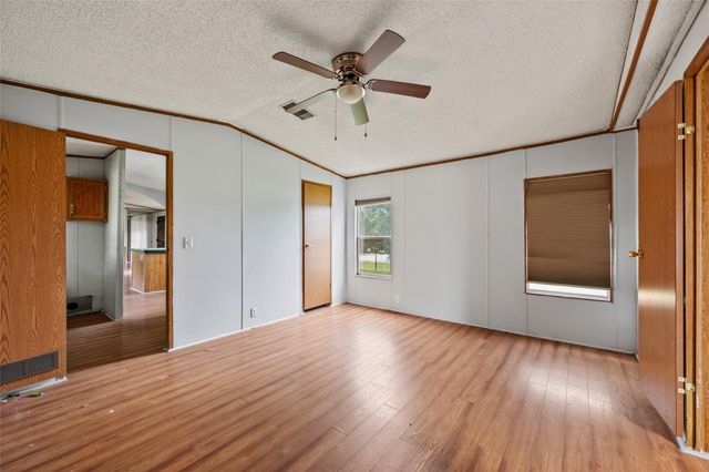 360 Shady Oaks DR A, Kyle, TX 78640