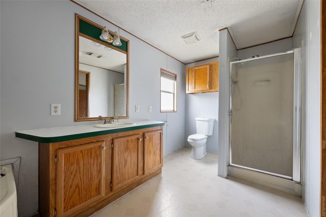 360 Shady Oaks DR A, Kyle, TX 78640