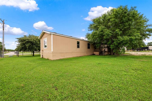 360 Shady Oaks DR A, Kyle, TX 78640