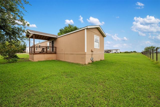 360 Shady Oaks DR A, Kyle, TX 78640