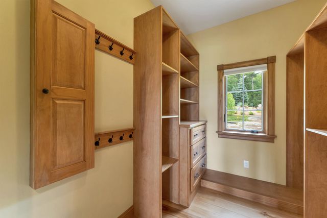 44 Pease Road, Meredith, NH 03253