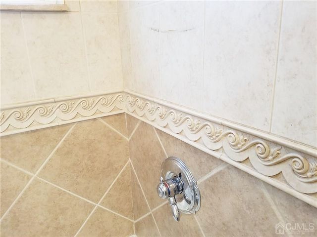256 South 8th Avenue, Highland Park, NJ 08904