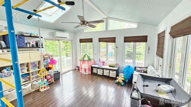 256 South 8th Avenue, Highland Park, NJ 08904