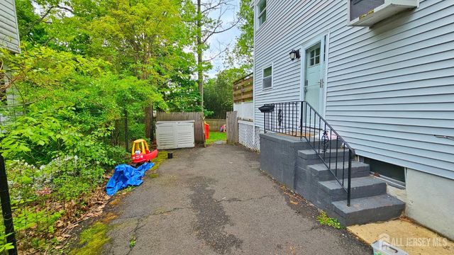 256 South 8th Avenue, Highland Park, NJ 08904