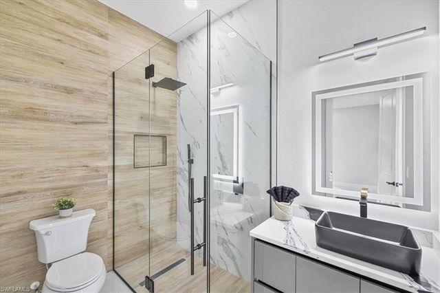 1202 NE 6th AVE, Cape Coral, FL 33909