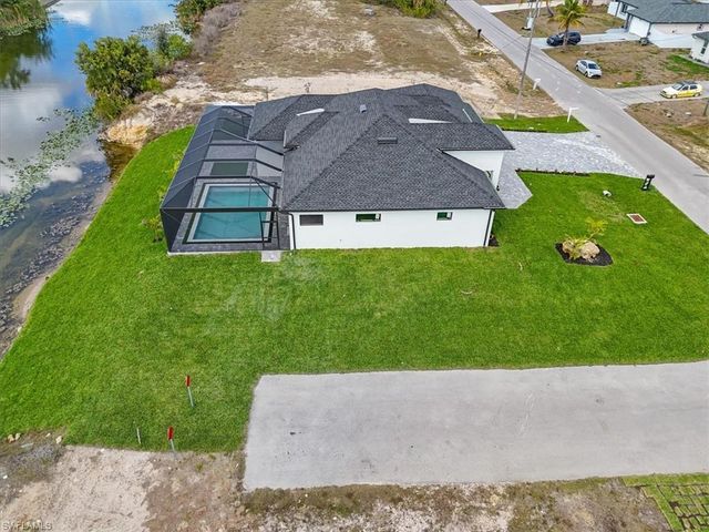 1202 NE 6th AVE, Cape Coral, FL 33909