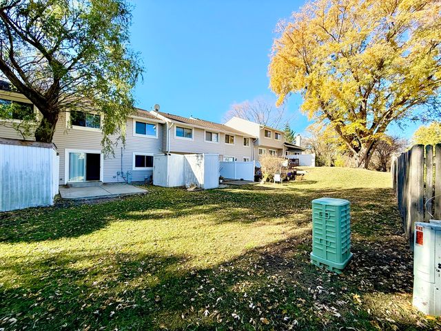 747 Cove Court, Bartlett, IL 60103