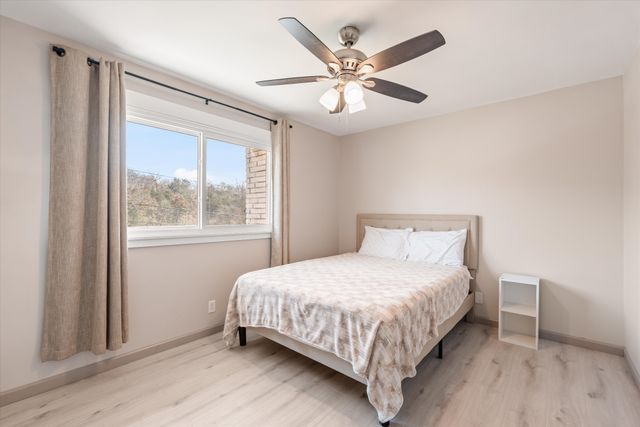 1413 Winthorne Dr, Nashville, TN 37217