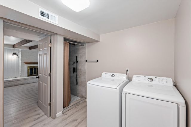 1413 Winthorne Dr, Nashville, TN 37217