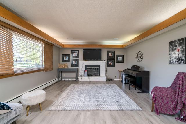 10940 Pioneer Drive, Burnsville, MN 55337