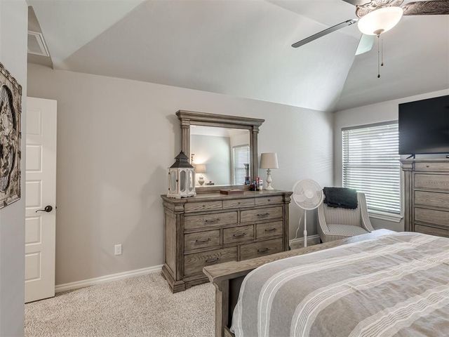 9300 NW 90th Street, Yukon, OK 73099