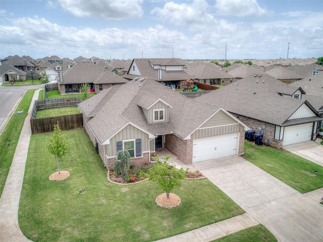 9300 NW 90th Street, Yukon, OK 73099