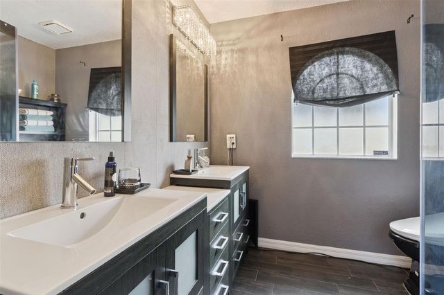 8602 WELLINGTON LOOP, Kissimmee, FL 34747